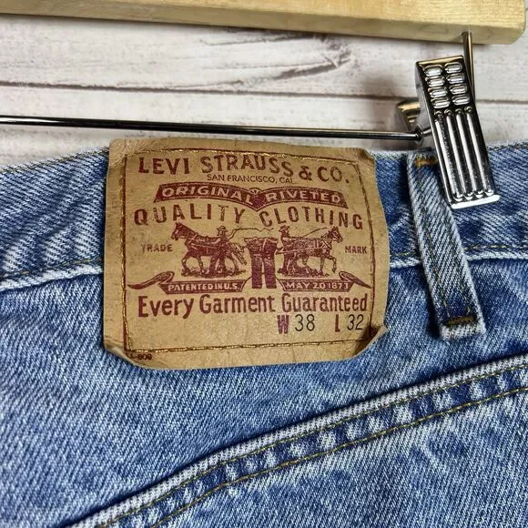 VINTAGE Levi's Jeans Mens 38x32 Blue Denim Relaxed Straight Light Wash Y2K Baggy